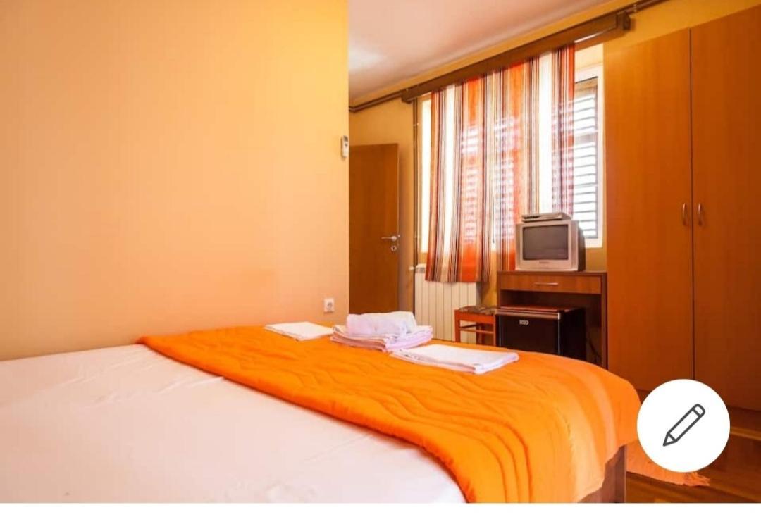 Apartment Danka Budva Buitenkant foto