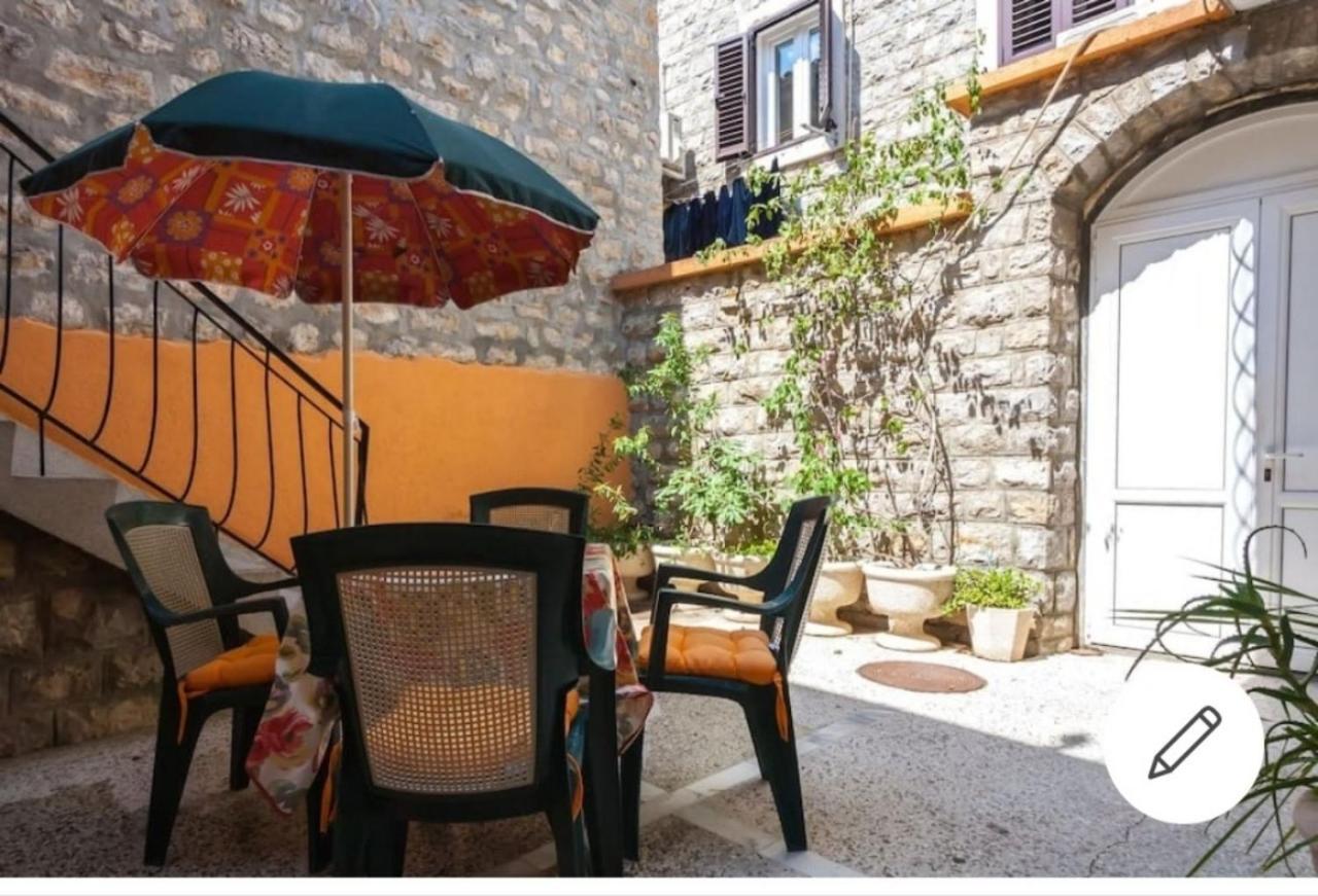 Apartment Danka Budva Buitenkant foto