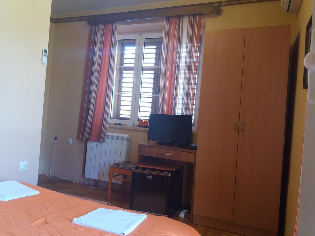 Apartment Danka Budva Buitenkant foto