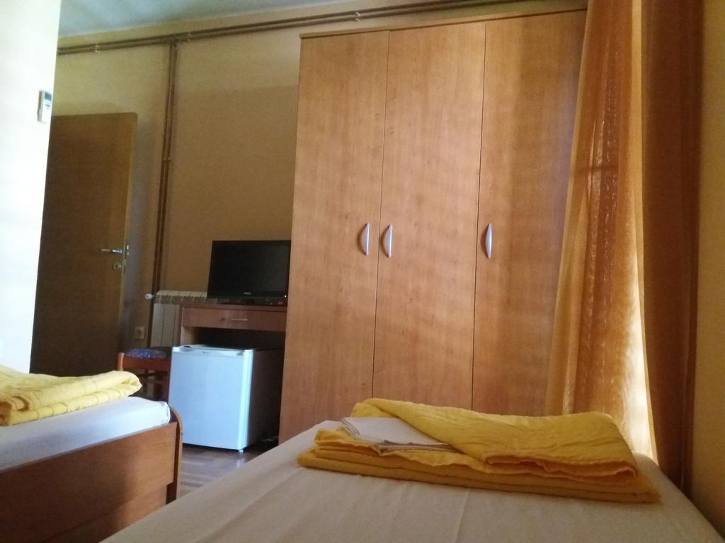 Apartment Danka Budva Buitenkant foto